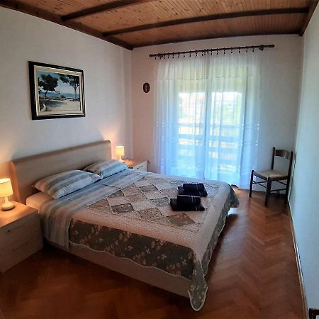 Apt Mirella Apartment 罗维尼 外观 照片