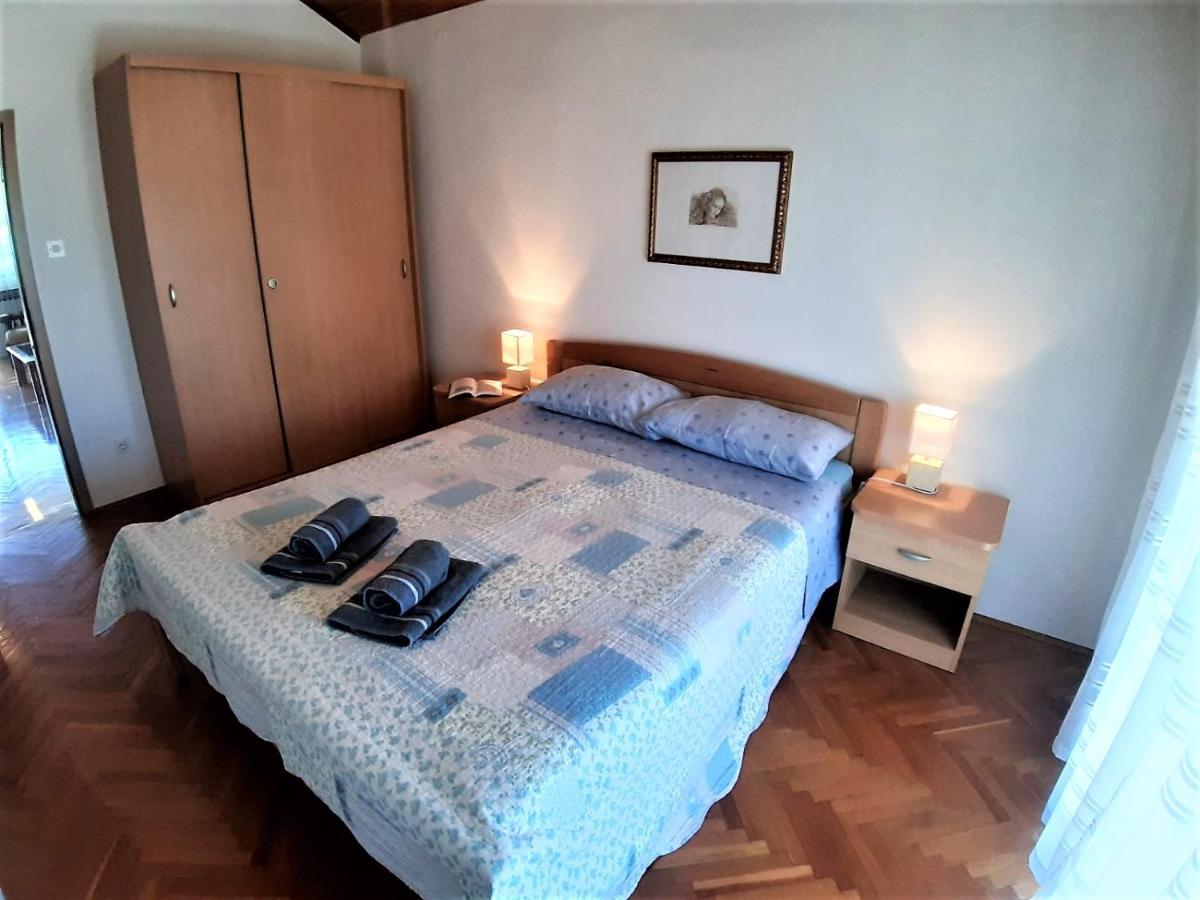 Apt Mirella Apartment 罗维尼 外观 照片